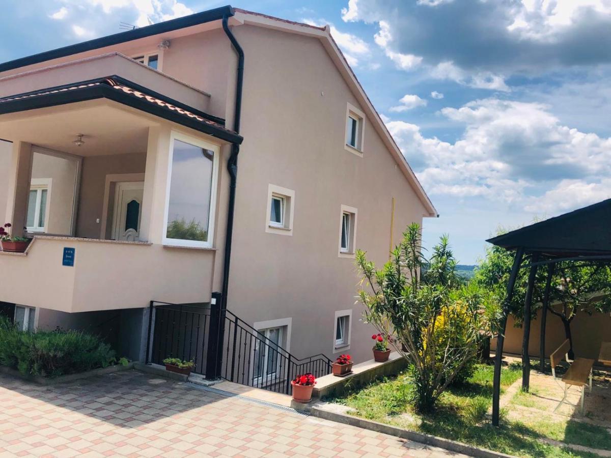 Apartments Zdenka 라빈 외부 사진