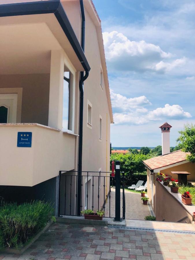 Apartments Zdenka 라빈 외부 사진